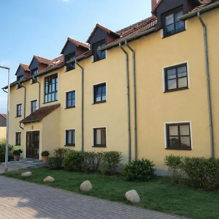 Schoene In Einer Ruhiger Umgebung Appartement