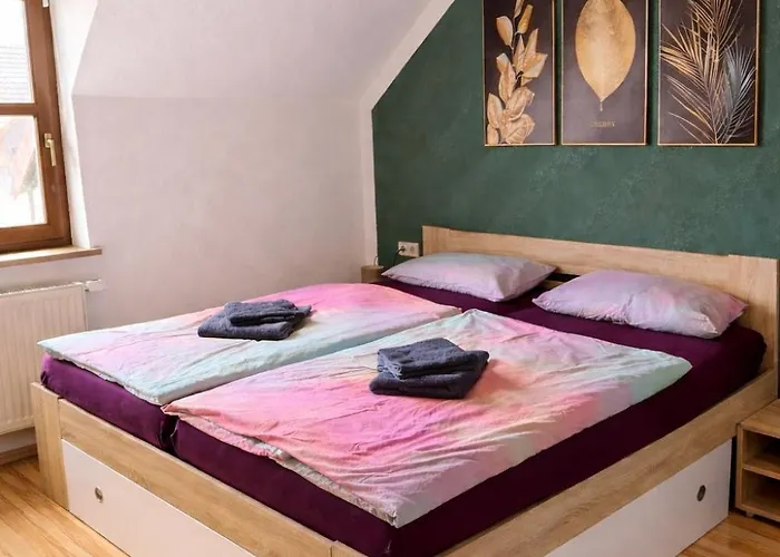 Schoene In Einer Ruhiger Umgebung דירה Machern